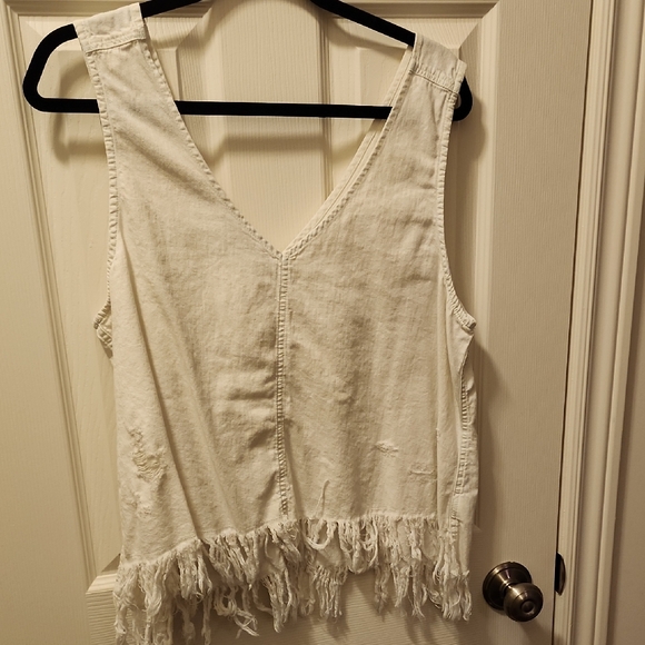 American Eagle Outfitters Tops - American Eagle Outfitters Fringed White Tank Top
